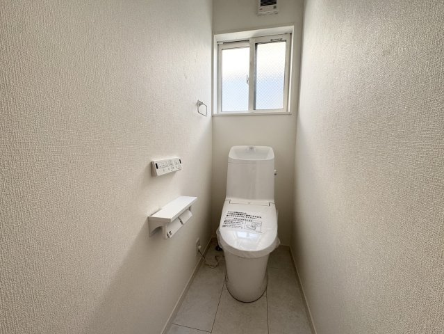 モデルハウス級の美しさ♪新品未使用の築浅ハウス♪佐野市大祝町のトイレ|清潔感のあるトイレです