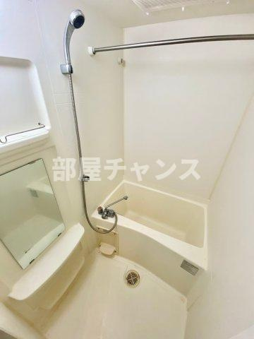 プレサンス桜通り葵の浴室