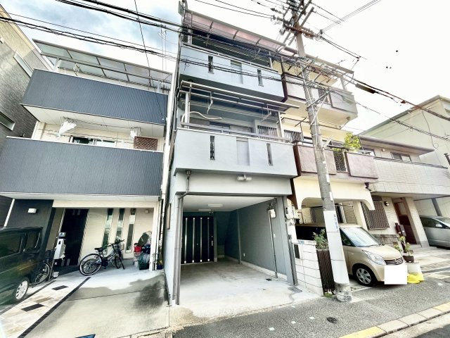 梅町貸家の外観