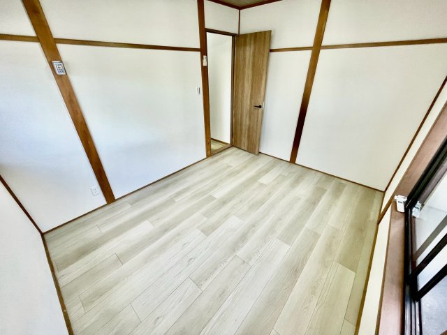 梅町貸家の寝室