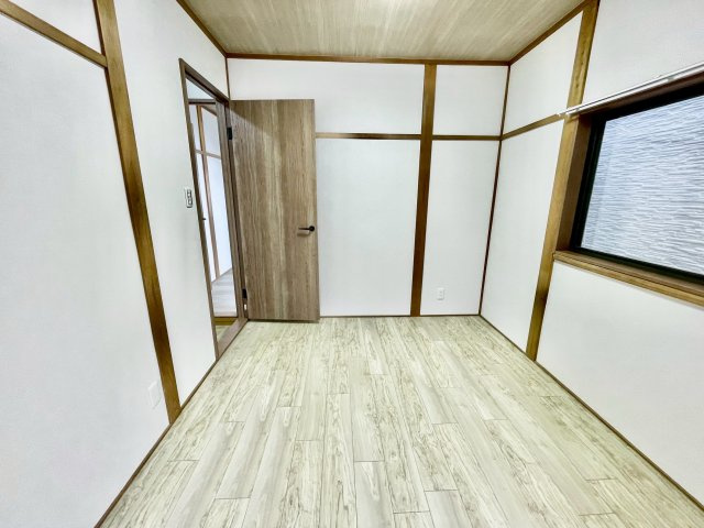 梅町貸家の寝室