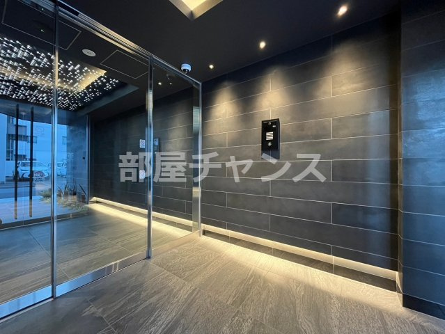 メイクス上前津Ⅲのエントランス