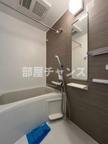 メイクス上前津Ⅲの浴室