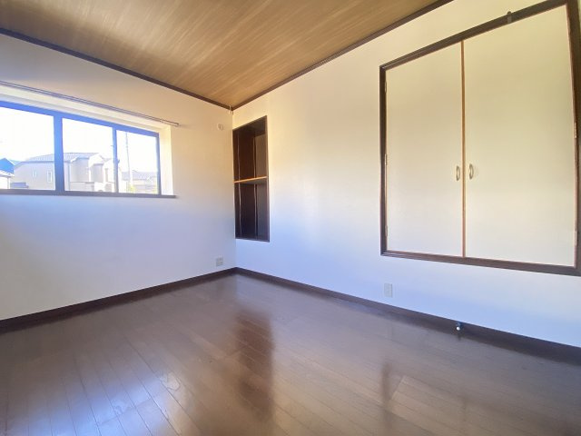 『八王子市中古戸建て』八王子市大和田町１【仲介手数料無料】の洋室|～仲介手数料無料☆八王子ひなた不動産～八王子市大和田町　中古戸建
