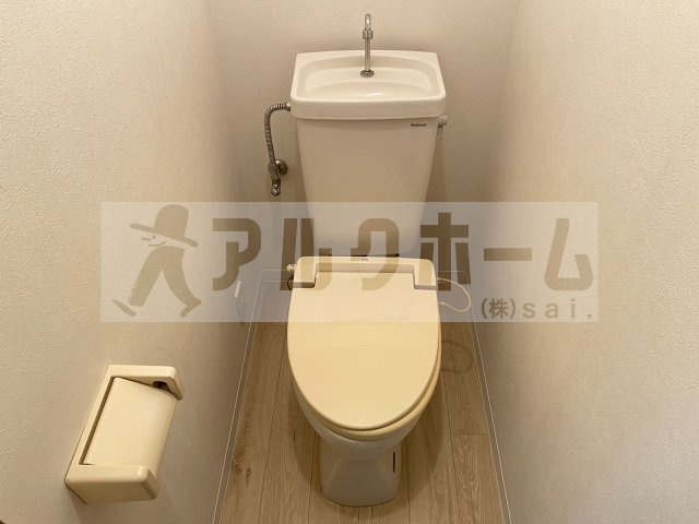 平野2丁目3LDKテラスハウスのトイレ