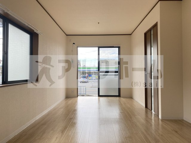 平野2丁目3LDKテラスハウスの居間・リビング