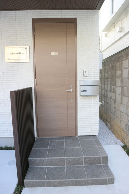 Maison　Bleueのエントランス|★玄関ポーチ★