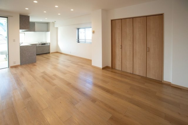 【居間・リビング】 | アルフィーネ大橋Ⅱ☆仲介手数料無料☆