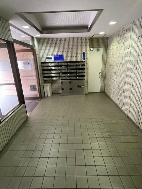 アーバンハウス宮地のロビー