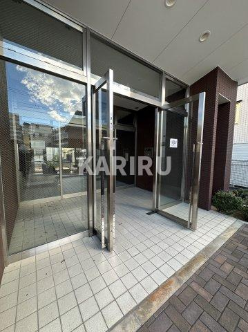 グレイスパルコートのエントランス