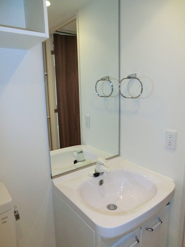 プレミアムキューブ大岡山の独立洗面台