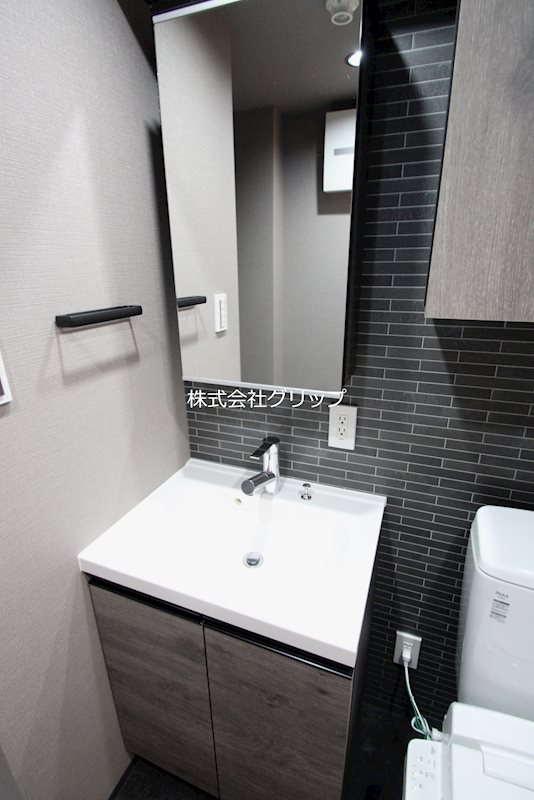 Le'a横濱南太田駅前の独立洗面台