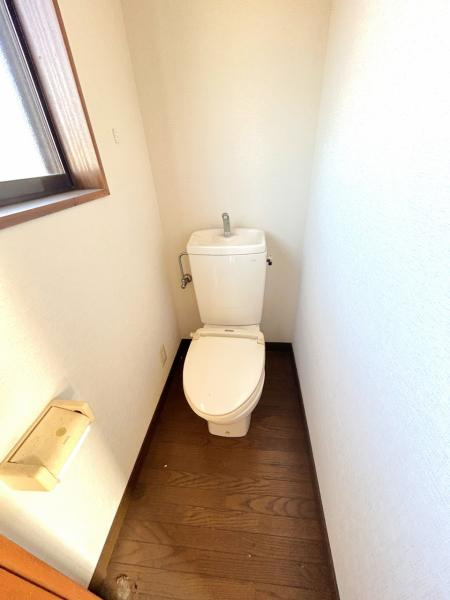 宇都宮市竹林町　４ＬＤＫ　中古住宅のトイレ