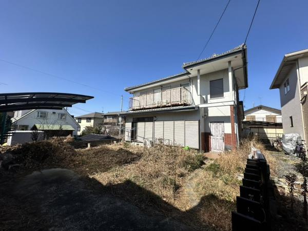 宇都宮市不動前３丁目　４ＬＤＫ　中古住宅の庭