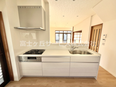 【キッチン】 | 袋井市太田 中古戸建て | キッチンでお料理をお楽しみください