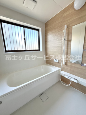 【浴室】 | 袋井市太田 中古戸建て | きれいなお風呂です