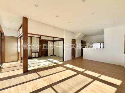 【ダイニング】 | 袋井市太田 中古戸建て | LDK約19.5帖