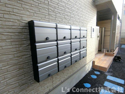 【その他共用部分】 | ラフィーノ泉中央 | エントランスには集合ポスト。