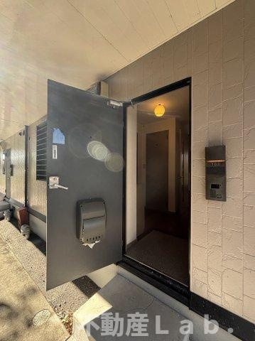 グランディール豊福のエントランス