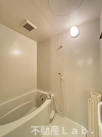 グランディール豊福の浴室