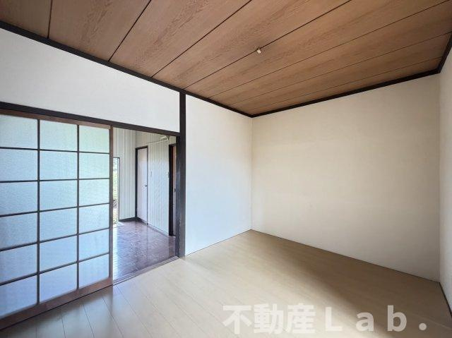 エンゼルハイツ松橋の洋室