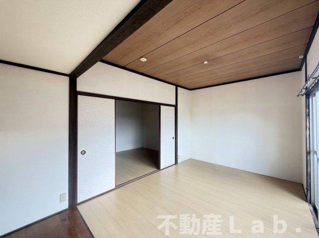 エンゼルハイツ松橋の洋室