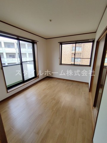 【居間・リビング】 | サンハイツオザワ | イメージ写真です。