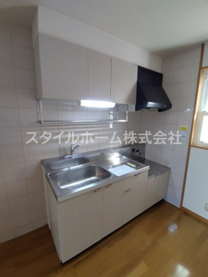【キッチン】 | ロイヤルハイツ五番館 | イメージ写真です。