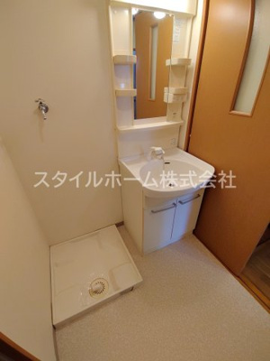 【洗面所】 | ロイヤルハイツ五番館 | イメージ写真です。