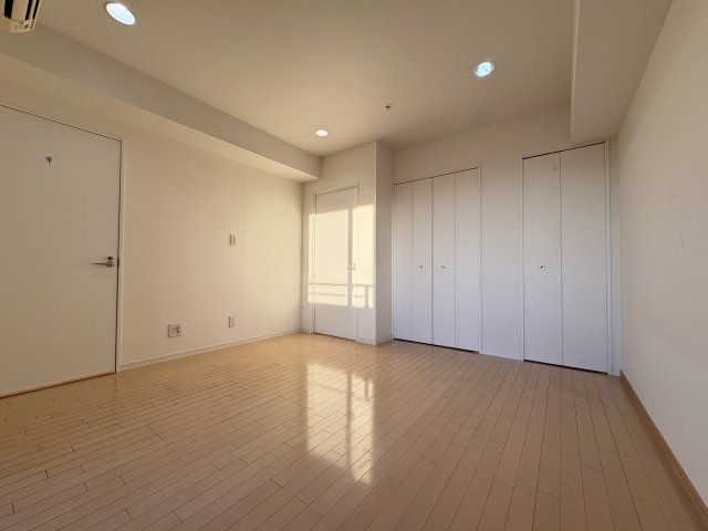 レグノ・セレーノの洋室