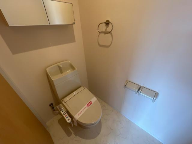 シェルル・ロコＢのトイレ|トイレ