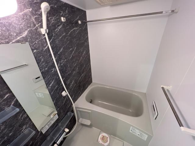 シェルル・ロコＢの浴室|バス