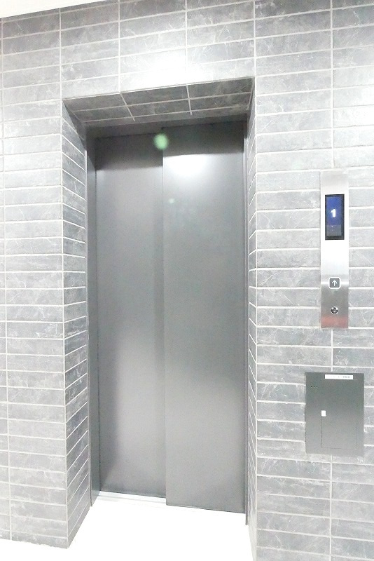 LUMEED横濱山手の外観