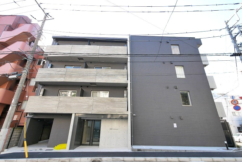 LUMEED横濱山手の外観