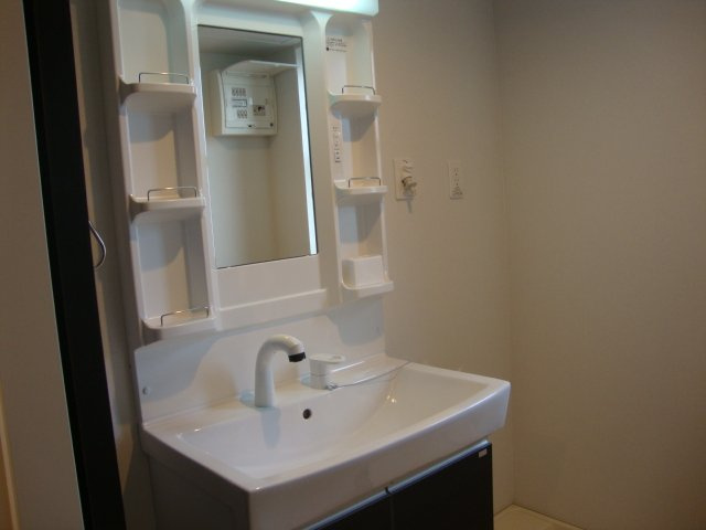 ボナール・ディアコートの洗面所|洗髪洗面化粧台