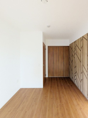 【洋室】 | Forelsket（フォレルスッケット）