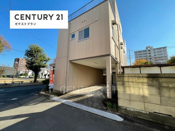 前橋市南町三丁目中古の前面道路含む現地写真
