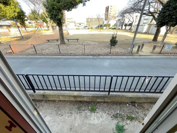前橋市南町三丁目中古のその他|１階洋室からの眺望です。
