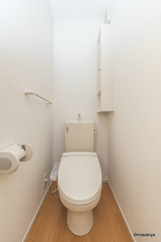 サンライズ中尾Aのトイレ|トイレ　ウォシュレット付きです。