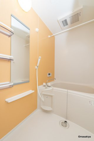 サンライズ中尾Aの浴室