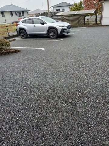 サンブライトの駐車場