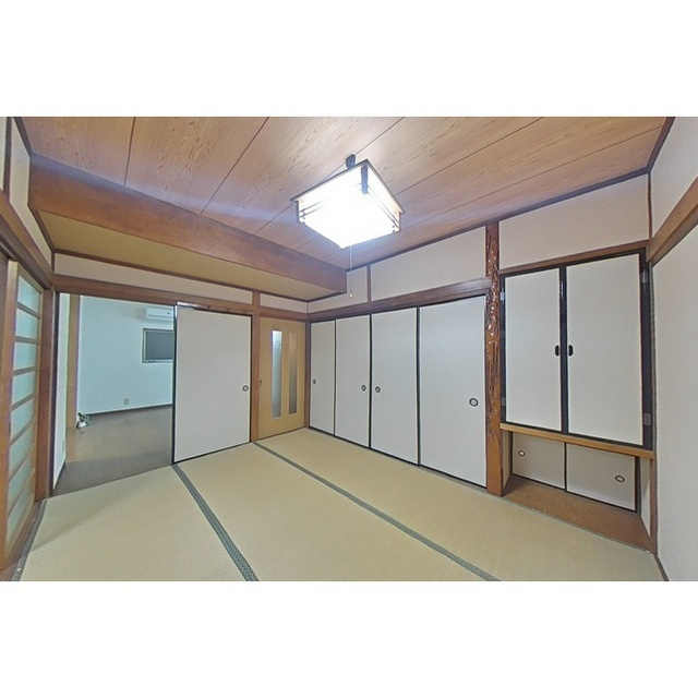 岐阜市下奈良１丁目の一戸建ての内装