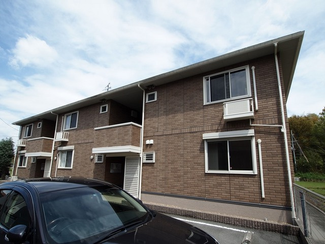 ディーグラフォート上牧の外観