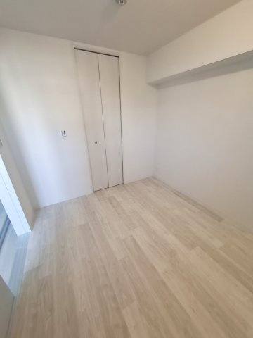 RIKO塚口の洋室|6.4帖