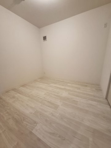 PIKO塚口の洋室|4.6帖