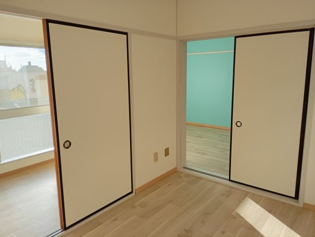 コラソン井ノ口の洋室