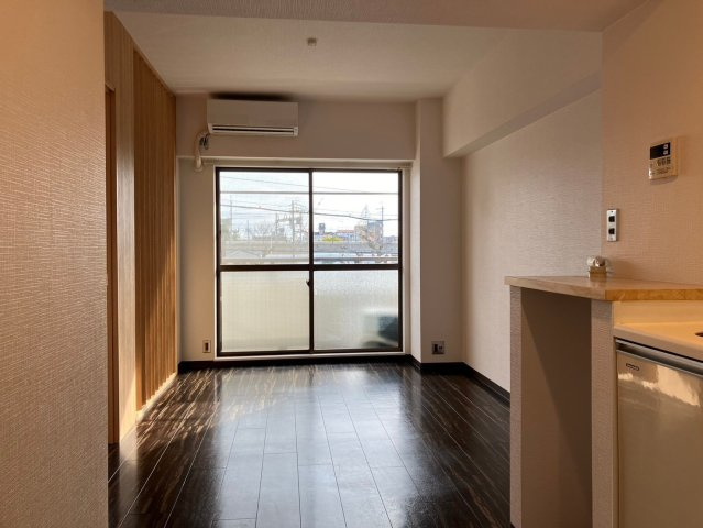 アルファ八田の居間・リビング