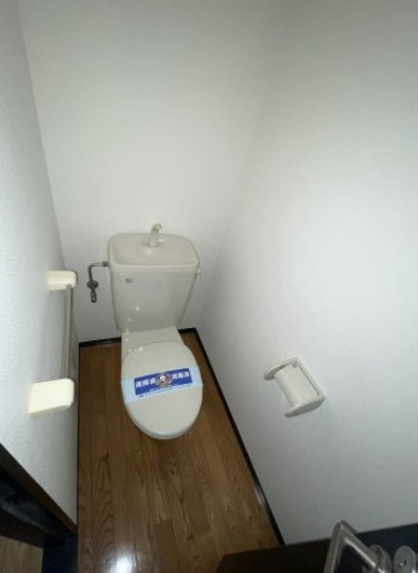 バースのトイレ