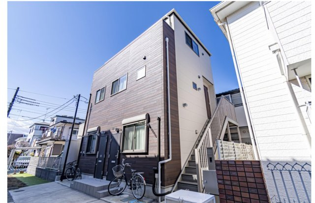 【アパルトレジデンス小田急鶴間】　神奈川県大和市1棟収益アパート「鶴間駅徒歩5分」「2021年新築」の外観