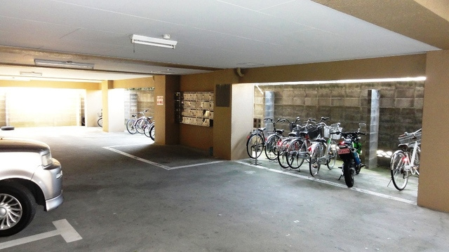 【駐車場】 | フローラル新屋敷